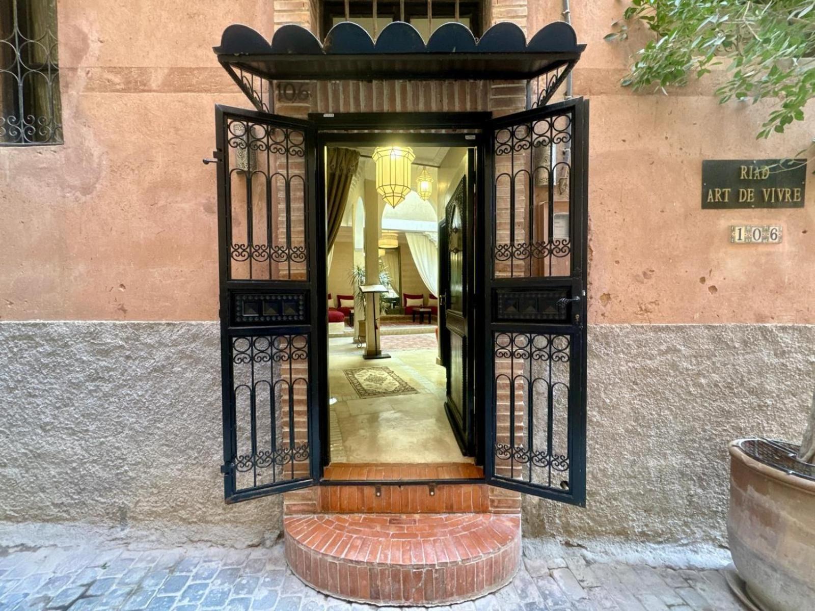Riad Art De Vivre Avec Jacuzzi Маракеш Екстериор снимка