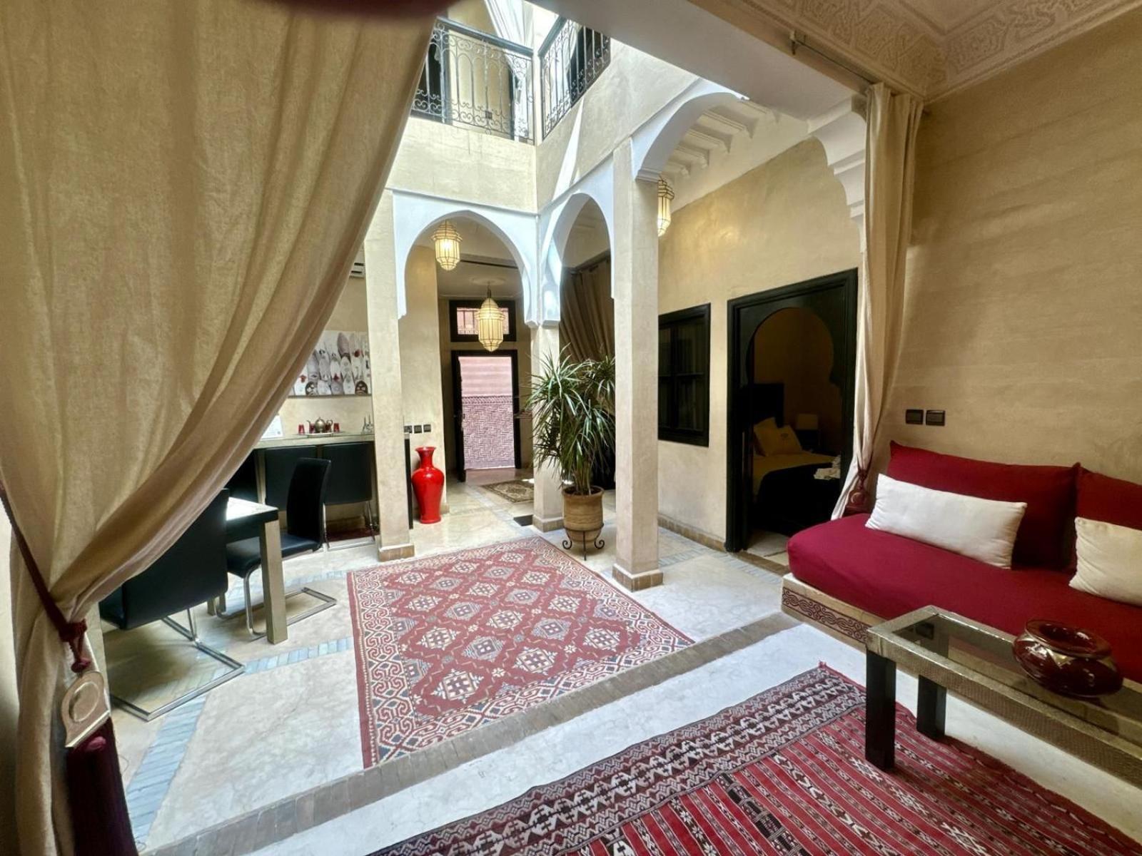 Riad Art De Vivre Avec Jacuzzi Маракеш Екстериор снимка