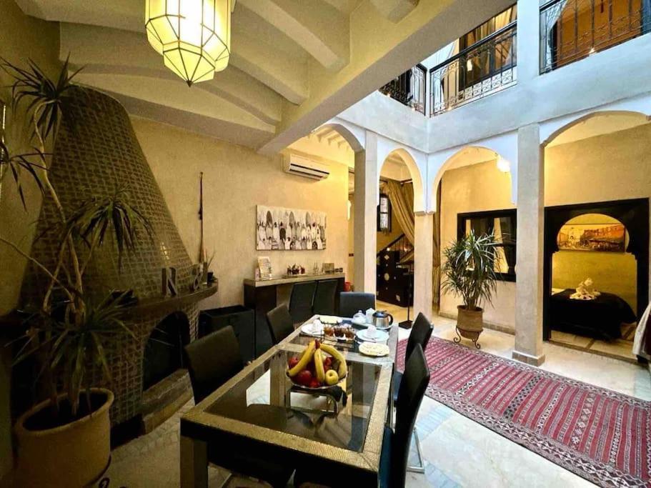 Riad Art De Vivre Avec Jacuzzi Маракеш Екстериор снимка