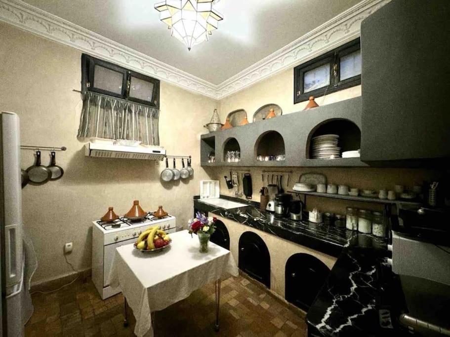 Riad Art De Vivre Avec Jacuzzi Маракеш Екстериор снимка