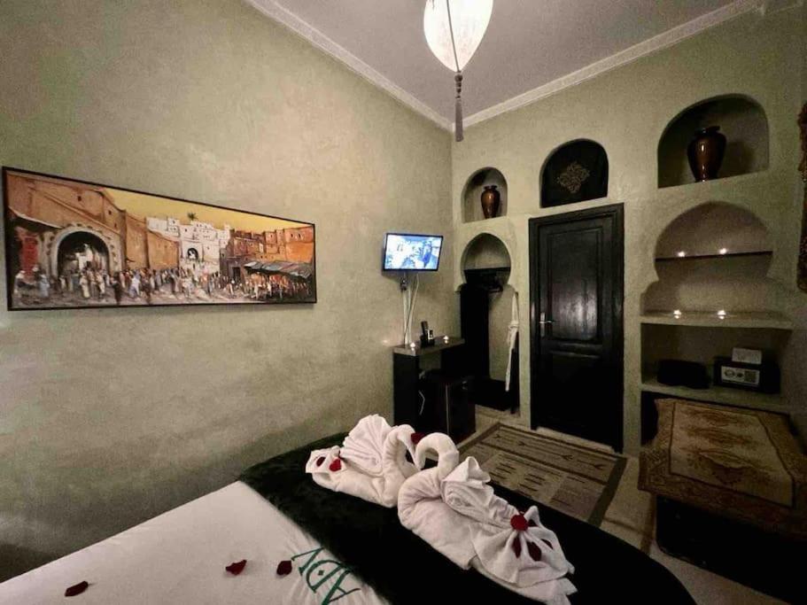 Riad Art De Vivre Avec Jacuzzi Маракеш Екстериор снимка